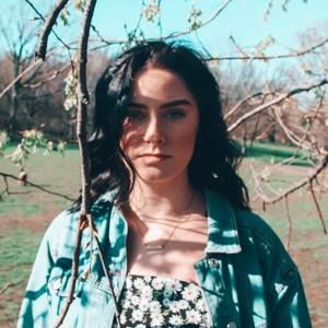 Meet your Posher, Meredith